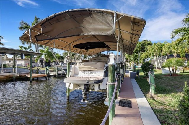 4419 N Pacific CIR, North Fort Myers, FL 33903