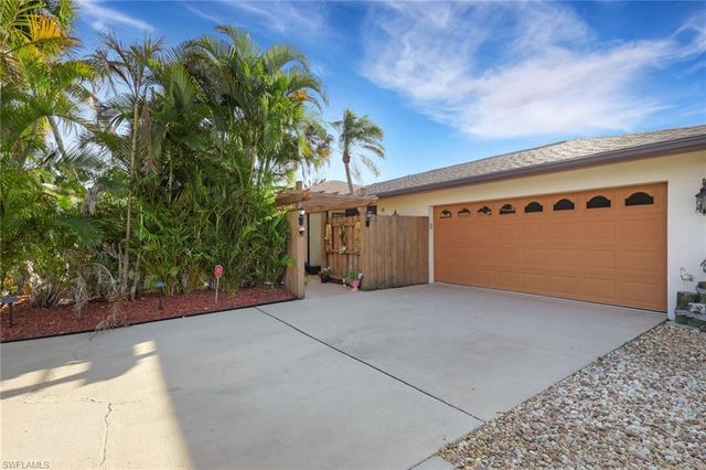 4419 N Pacific CIR, North Fort Myers, FL 33903