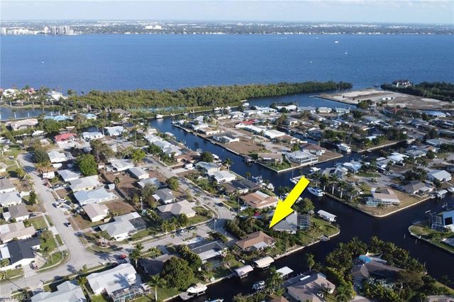 4419 N Pacific CIR, North Fort Myers, FL 33903