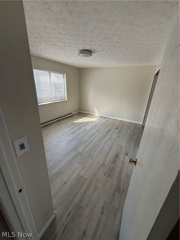 662 Sumner Street, Akron, OH 44311