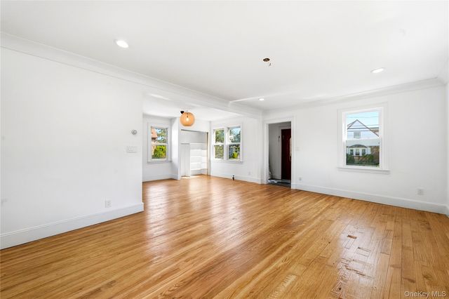 48 Central Boulevard, Merrick, NY 11566