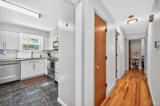 8430 Meadowlark Court, West Chester, OH 45069