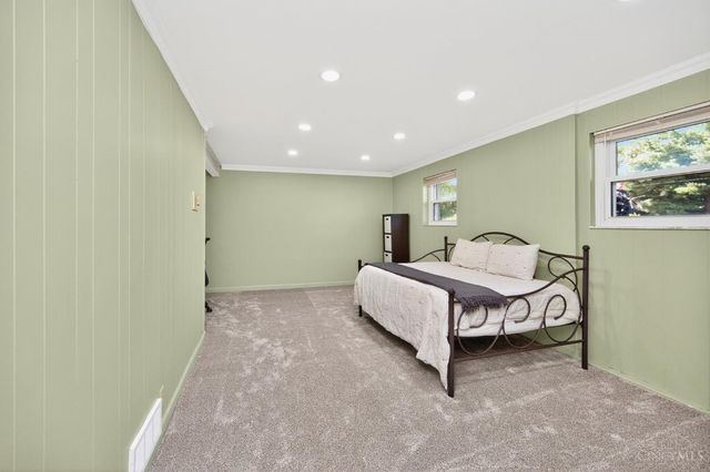 8430 Meadowlark Court, West Chester, OH 45069