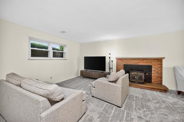 8430 Meadowlark Court, West Chester, OH 45069