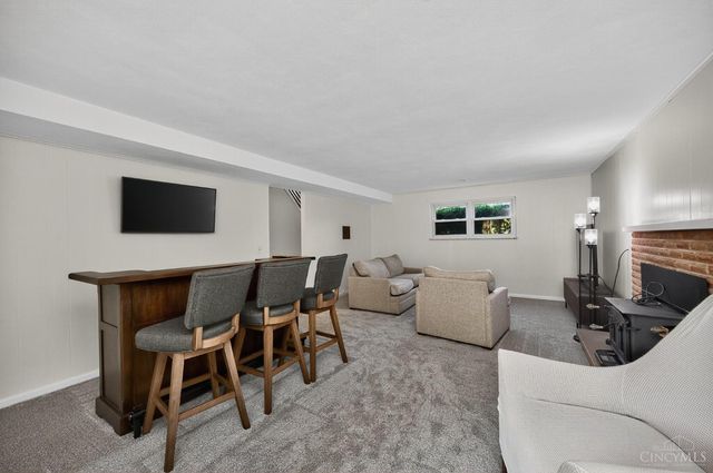 8430 Meadowlark Court, West Chester, OH 45069