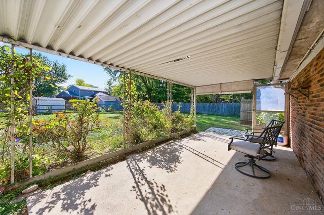 8430 Meadowlark Court, West Chester, OH 45069