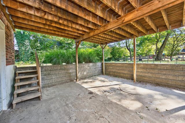 8430 Meadowlark Court, West Chester, OH 45069