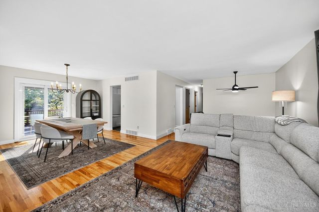 8430 Meadowlark Court, West Chester, OH 45069