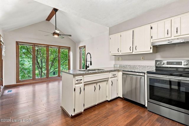 13201 Snowden Valley, Goshen, KY 40026