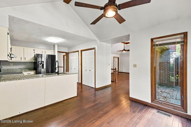 13201 Snowden Valley, Goshen, KY 40026