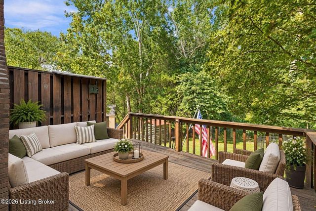 13201 Snowden Valley, Goshen, KY 40026