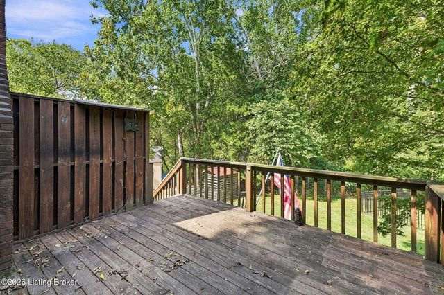 13201 Snowden Valley, Goshen, KY 40026