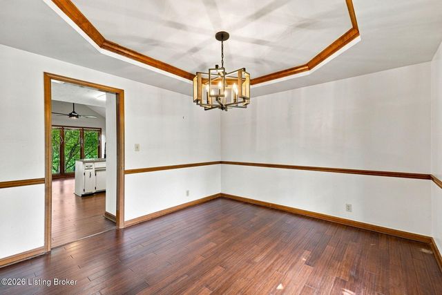 13201 Snowden Valley, Goshen, KY 40026