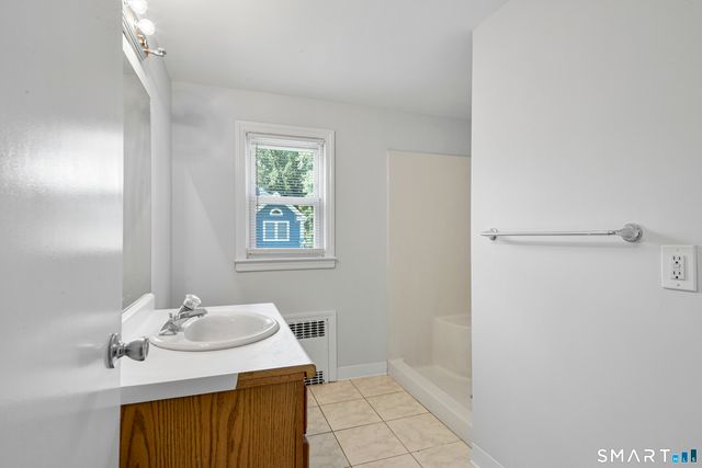 106 Clark Street, Bridgeport, CT 06606