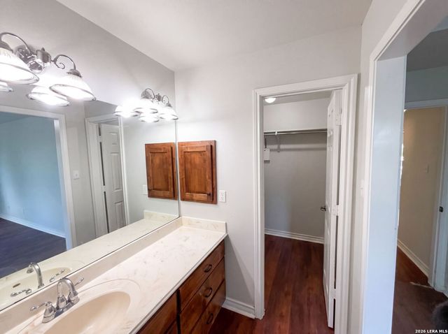 2106 GENEVA ST, Castroville, TX 78009