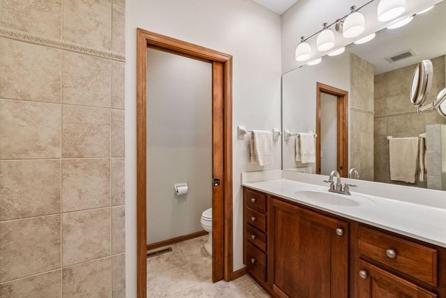 7762 Vasserman Place, Chanhassen, MN 55317