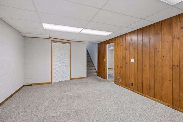 5605 York Avenue S, Edina, MN 55410