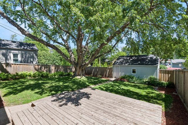 5605 York Avenue S, Edina, MN 55410