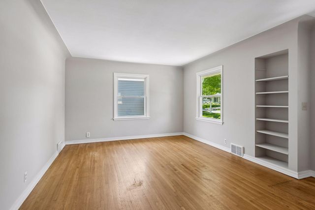 5605 York Avenue S, Edina, MN 55410