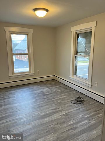 170 W PENN AVE, Wernersville, PA 19565