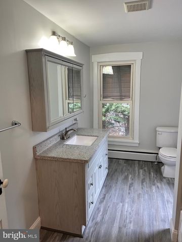 170 W PENN AVE, Wernersville, PA 19565