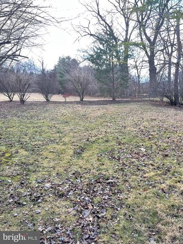 170 W PENN AVE, Wernersville, PA 19565