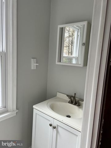 170 W PENN AVE, Wernersville, PA 19565