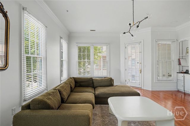 340 W Jones Street, Savannah, GA 31401