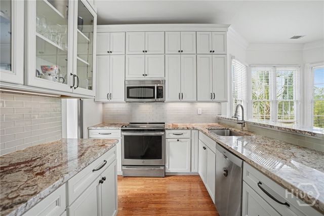 340 W Jones Street, Savannah, GA 31401
