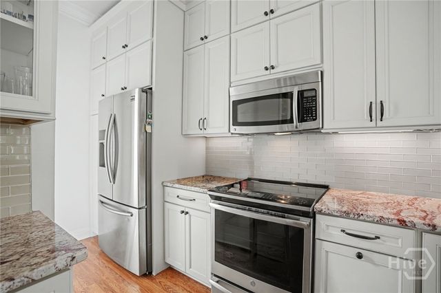 340 W Jones Street, Savannah, GA 31401