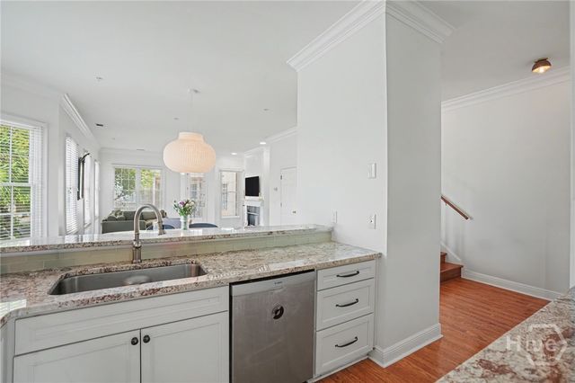 340 W Jones Street, Savannah, GA 31401