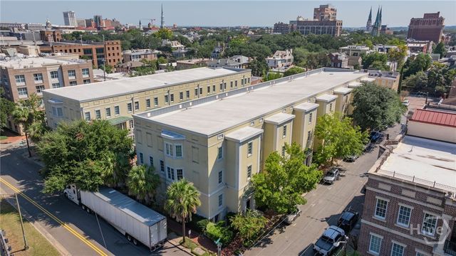 340 W Jones Street, Savannah, GA 31401