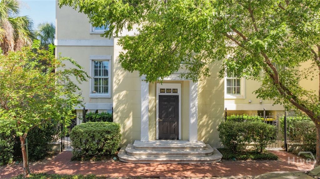 340 W Jones Street, Savannah, GA 31401