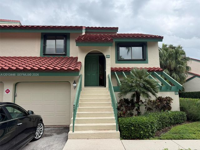 21 Lexington Ln W H, Palm Beach Gardens, FL 33418