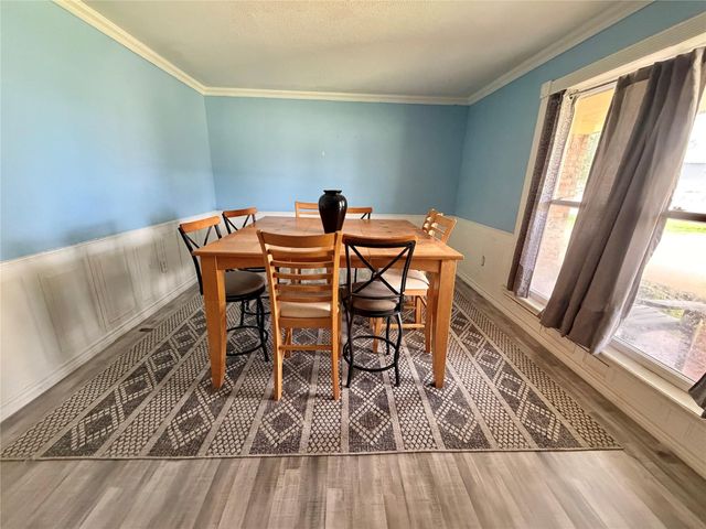 6105 Sugar Hill Drive, Angleton, TX 77515