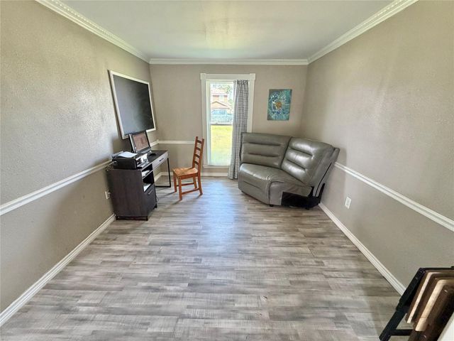 6105 Sugar Hill Drive, Angleton, TX 77515