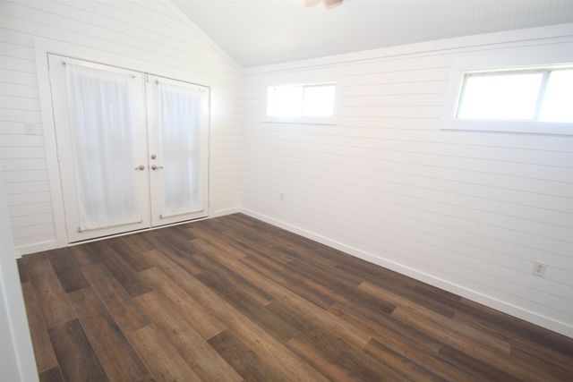 130 Olive Dr, Grand Isle, LA 70358