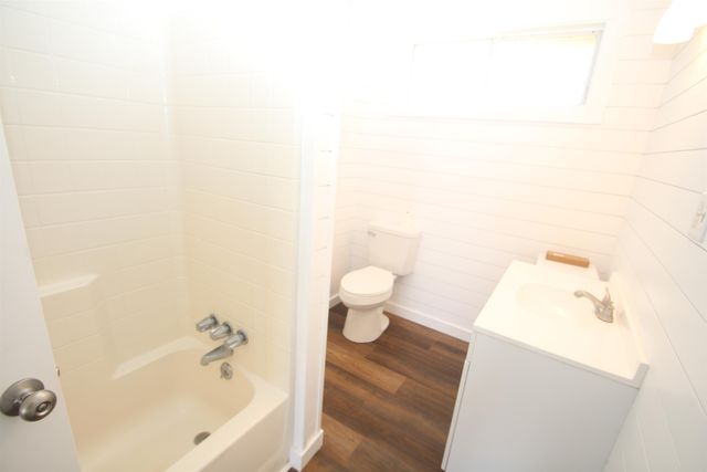 130 Olive Dr, Grand Isle, LA 70358