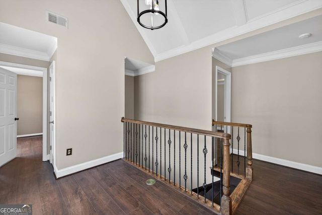 6085 Lake Windsor Parkway, Buford, GA 30518