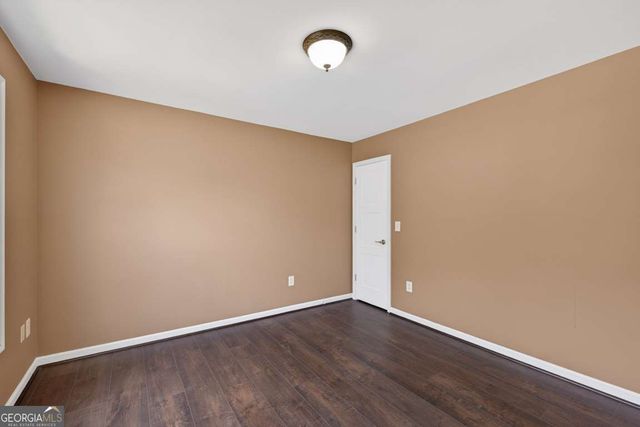 6085 Lake Windsor Parkway, Buford, GA 30518