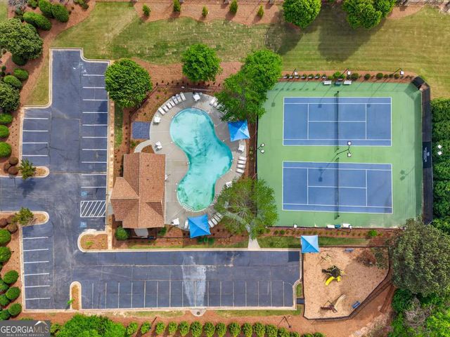 6085 Lake Windsor Parkway, Buford, GA 30518