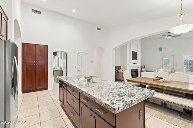 4894 N Louis River Way, Tucson, AZ 85718