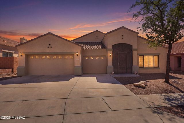 4894 N Louis River Way, Tucson, AZ 85718