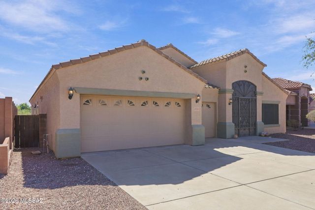 4894 N Louis River Way, Tucson, AZ 85718