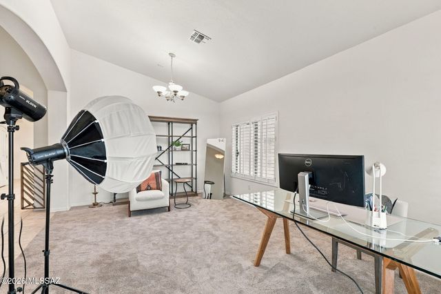 4894 N Louis River Way, Tucson, AZ 85718