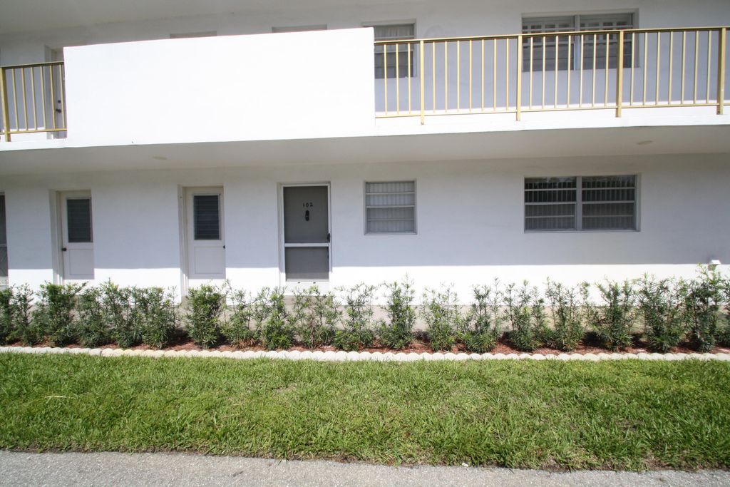5501 NW 2nd Avenue 1020, Boca Raton, FL 33487