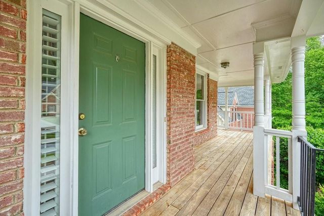 8033 Ridge Valley, Woodstock, GA 30189