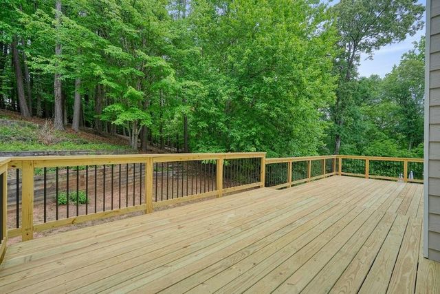 8033 Ridge Valley, Woodstock, GA 30189