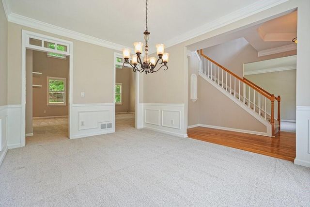 8033 Ridge Valley, Woodstock, GA 30189