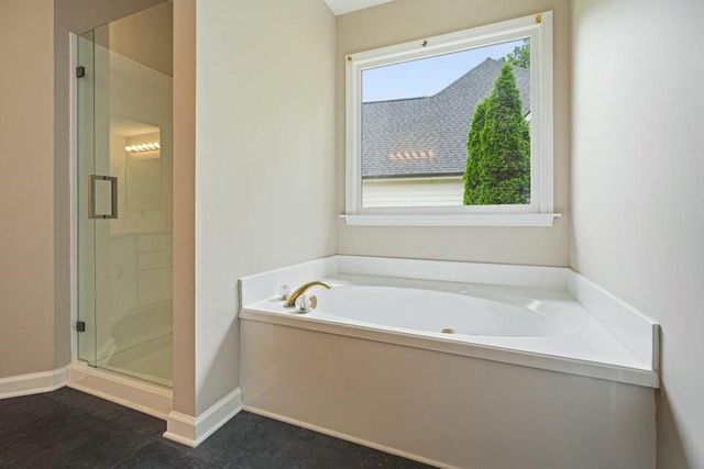 8033 Ridge Valley, Woodstock, GA 30189